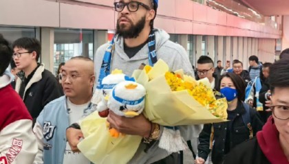 世界杯手机高清观看平台-北京男篮官方：麦基正式抵京将穿0号 搭档周琦组超级双塔冲冠