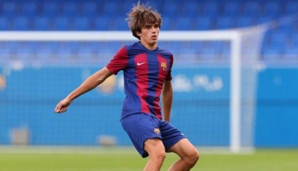 世界杯官方正版软件下载-记者丨米兰和科莫均有意巴萨18岁中卫昆卡